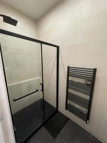 30. GARD NIMES. Appartement 2 pièce(s) 40m2 entièrement rénové