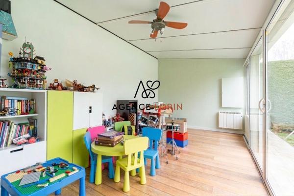 Maison Chatou - 208 m² - 9 pièces Chatou Maison Chatou - 208 m² - 9 pièces Chatou