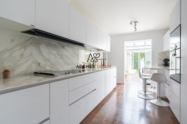 Maison Chatou - 208 m² - 9 pièces Chatou Maison Chatou - 208 m² - 9 pièces Chatou