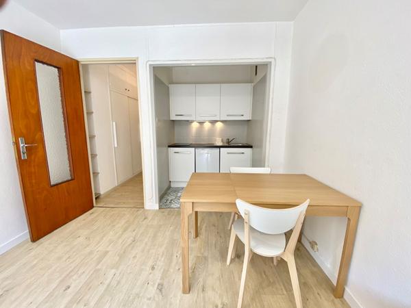 Location appartement Strasbourg - 1 pièce(s) - 23 m² - 690 €/mois