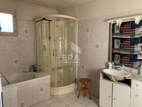 A VENDRE 13710 FUVEAU MAISON T3 DE 67 M² PLEIN PIED SUR 4000 M² DE TERRAIN GARAGE