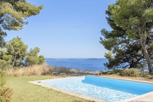 Vente Maison de luxe Carqueiranne 7 Pièces 373 m²