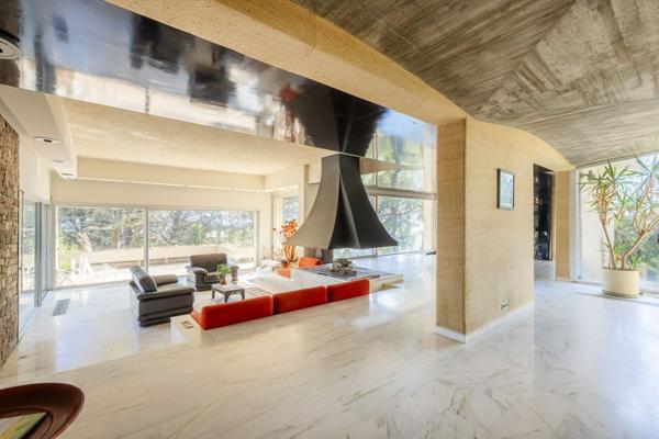 Vente Maison de luxe Carqueiranne 7 Pièces 373 m²
