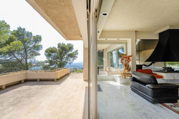 Vente Maison de luxe Carqueiranne 7 Pièces 373 m²