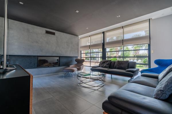 Vente Maison de luxe Perpignan 10 Pièces 353.9 m²