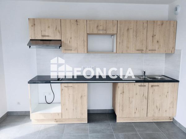 Location Appartement 3 pièces 61.7 m² - 34 AVENUE DE LA MOTTE Lesquin 59810