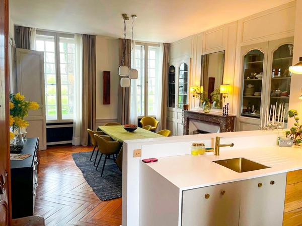 Vente Hôtel particulier Bayeux 11 Pièces 475 m²