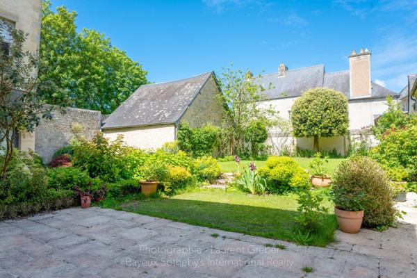 Vente Hôtel particulier Bayeux 11 Pièces 475 m²