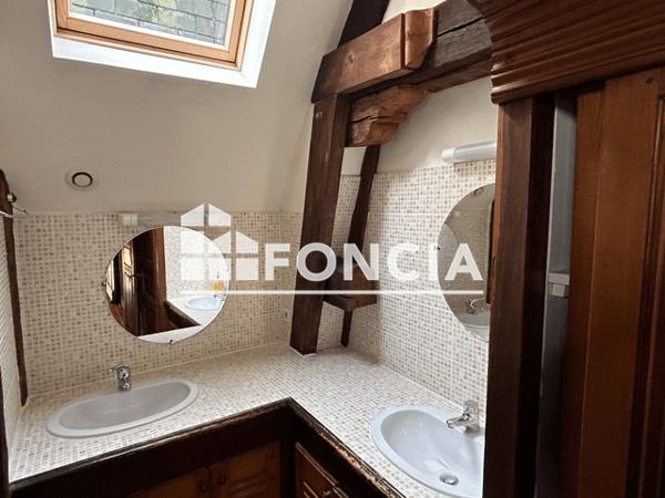 Location Appartement 5 pièces 119.32 m² - 26 RUE RIFFAULT Poitiers 86000