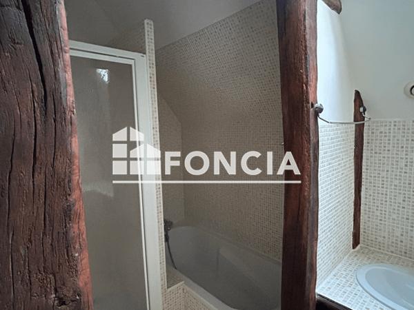 Location Appartement 5 pièces 119.32 m² - 26 RUE RIFFAULT Poitiers 86000