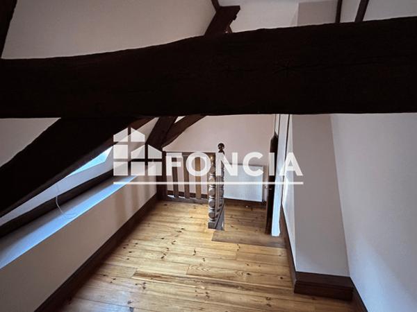 Location Appartement 5 pièces 119.32 m² - 26 RUE RIFFAULT Poitiers 86000