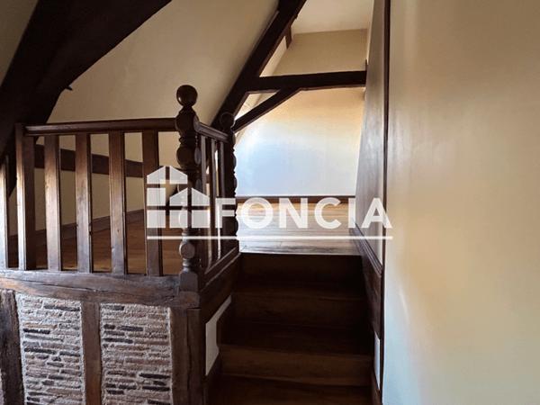 Location Appartement 5 pièces 119.32 m² - 26 RUE RIFFAULT Poitiers 86000