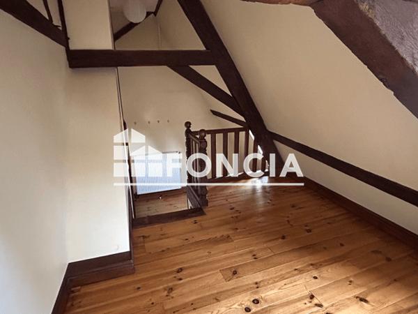 Location Appartement 5 pièces 119.32 m² - 26 RUE RIFFAULT Poitiers 86000