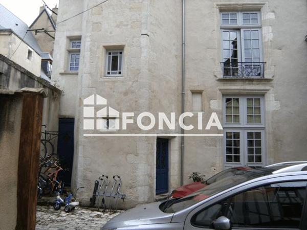 Location Appartement 5 pièces 119.3 m² - 26 RUE RIFFAULT Poitiers 86000