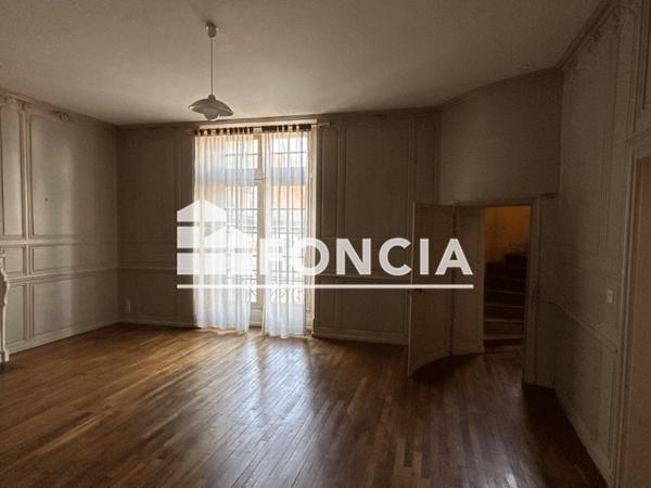 Location Appartement 5 pièces 119.32 m² - 26 RUE RIFFAULT Poitiers 86000