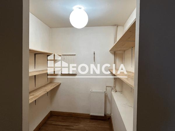 Location Appartement 5 pièces 119.32 m² - 26 RUE RIFFAULT Poitiers 86000