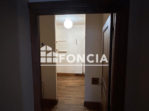 Location Appartement 5 pièces 119.32 m² - 26 RUE RIFFAULT Poitiers 86000