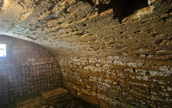 Maison à vendre    5 pièces •  Saint-Benoît-la-Chipotte