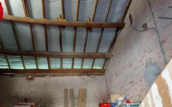 Maison à vendre    5 pièces •  Saint-Benoît-la-Chipotte