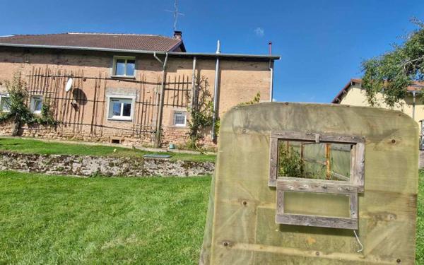 Maison à vendre    5 pièces •  Saint-Benoît-la-Chipotte