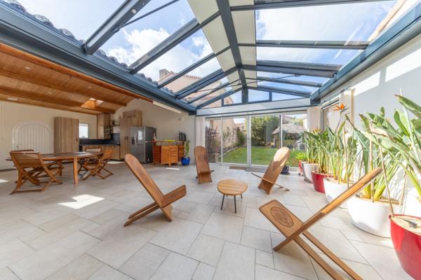 Vente Maison de luxe Jard-sur-Mer 11 Pièces 330.68 m²