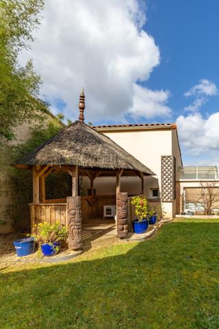 Vente Maison de luxe Jard-sur-Mer 11 Pièces 330.68 m²