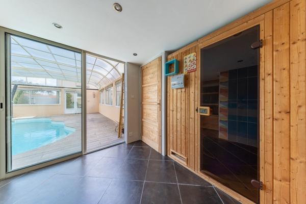 Vente Maison de luxe Jard-sur-Mer 11 Pièces 330.68 m²