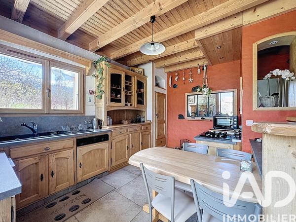 Maison à vendre 6 pièces 155 m² Saint-Jean-de-Tholome