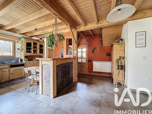 Maison à vendre 6 pièces 155 m² Saint-Jean-de-Tholome