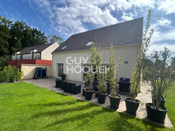 Maison à louer - 7 pièces à Boissise la Bertrand