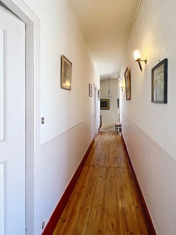 Sud Ardèche - Les Vans : Propriété avec Piscine et Parc au Coeur des Vans