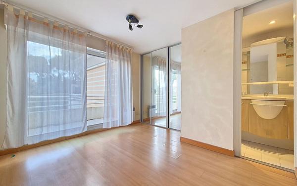 Appartement à vendre    4 pièces • 95,64 m2 Le Cannet