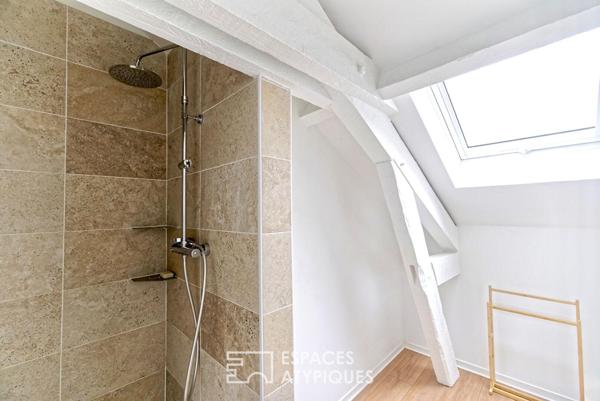 Des anciennes écuries réinventées avec élégance dans un esprit Loft
