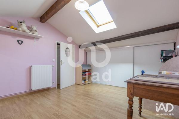 Maison à vendre 4 pièces 110 m² Charbonnières-les-Bains