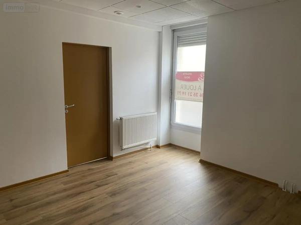 Location - Fonds et/ou murs commerciaux Dole 39100 120 m 2
