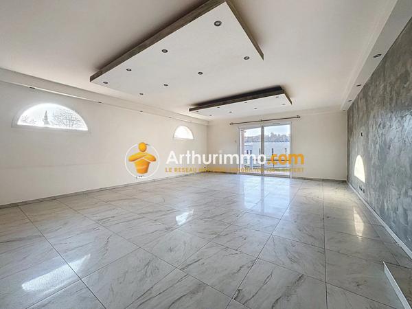 Vente Villa 7 pièces 179 m2 à Saint-Clair-de-la-Tour