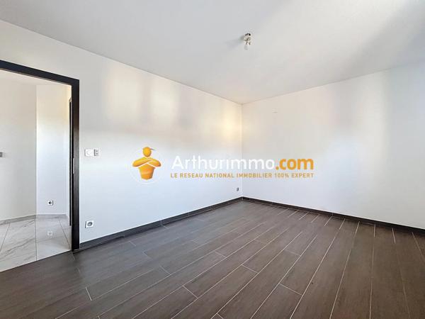 Vente Villa 7 pièces 179 m2 à Saint-Clair-de-la-Tour