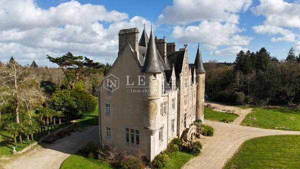 Majestueux château du XIXe siècle dans le Finistère Sud
