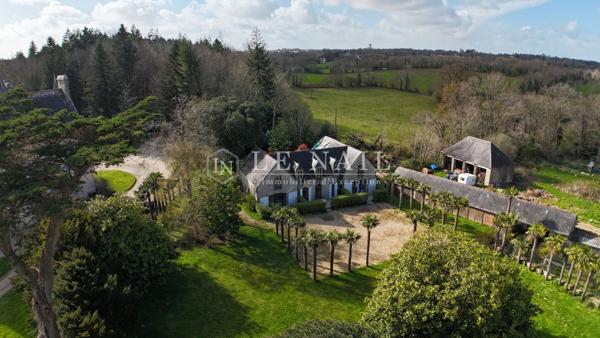 Majestueux château du XIXe siècle dans le Finistère Sud