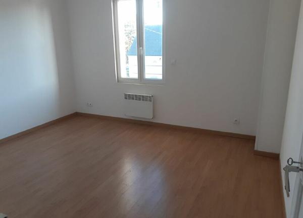 Maison à louer    3 pièces •  Chauny