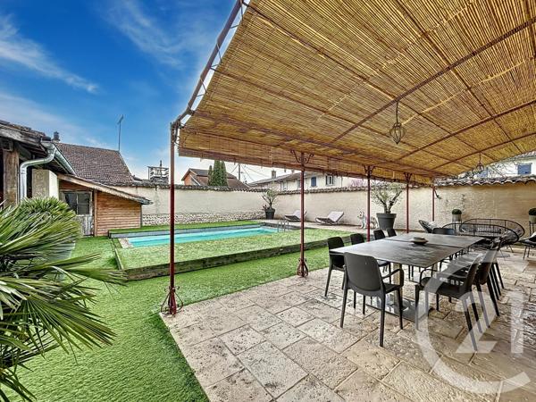 Maison à vendre  7 pièces - 390 m2 VILLIEU LOYES MOLLON - 01