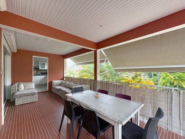 TROIS-ILETS : VILLA 3 APPARTEMENTS – PISCINE – FORT POTENTIEL LOCATIF