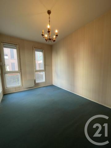 Appartement F3 à vendre  3 pièces - 75,25 m2 MOULINS - 03