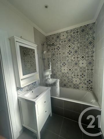 Appartement F4 à vendre  4 pièces - 82,68 m 2   METZ  - 57