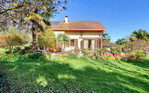 Maison à vendre    3 pièces • 72 m2 Morlaàs