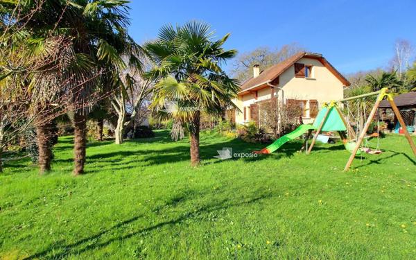 Maison à vendre    3 pièces • 72 m2 Morlaàs