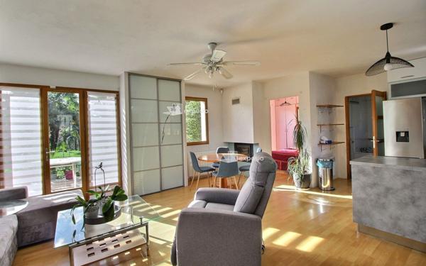 Maison à vendre    3 pièces • 72 m2 Morlaàs