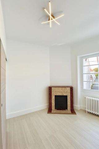 Vente                                                      Maison
                        
                     6 pièces                      135 m2                     à Villeneuve-sur-Lot