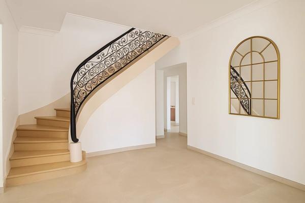 Vente                                                      Maison
                        
                     6 pièces                      135 m2                     à Villeneuve-sur-Lot
