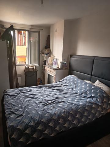 À vendre - Maison mitoyenne 1 côté, 4 pièces située à Aubenas (07200)